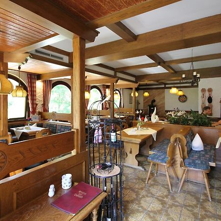 Fruhstuckshotel Grillenburg フルダ エクステリア 写真