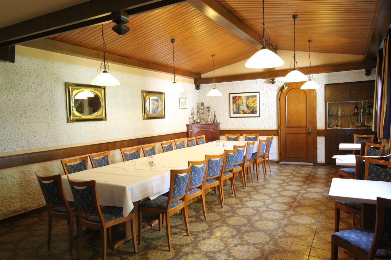 Fruhstuckshotel Grillenburg フルダ エクステリア 写真