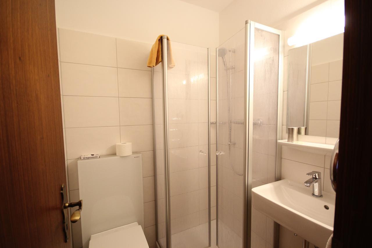 Fruhstuckshotel Grillenburg フルダ エクステリア 写真