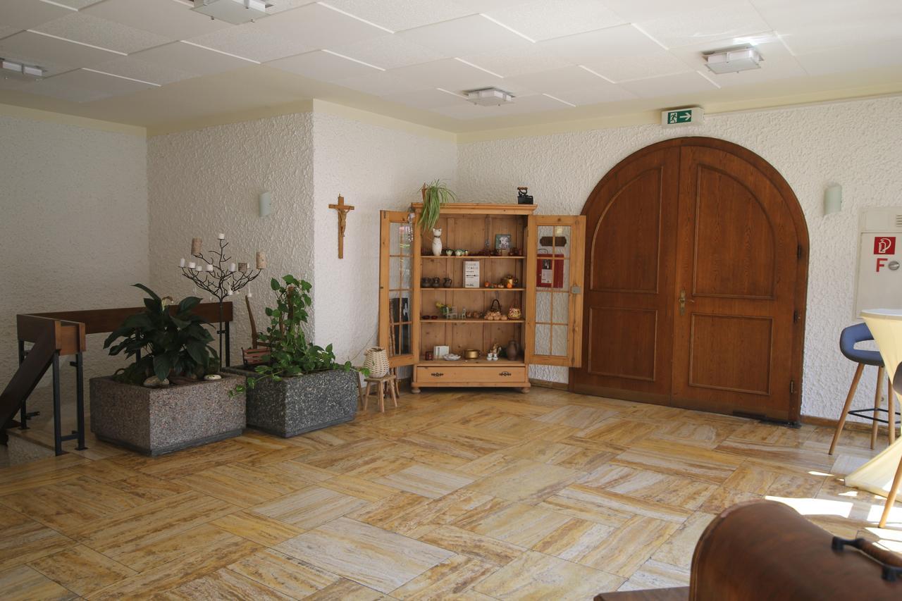 Fruhstuckshotel Grillenburg フルダ エクステリア 写真